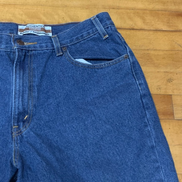 Levis Authentics signature regular 36x30 men’s blue jeans - Picture 5 of 14